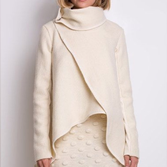 UNIQUE Natalia Romano wool jacket; excellent pre-loved condition - Picture 2 of 5